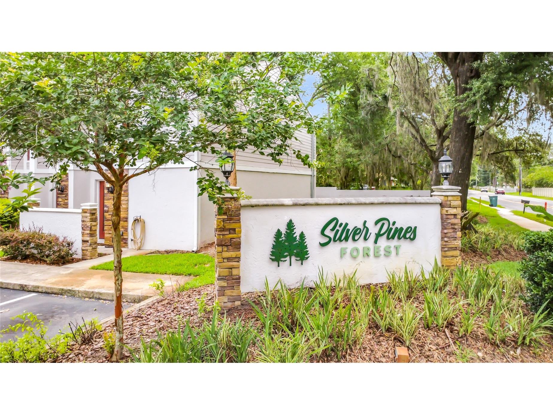2113 NE 38th Avenue Ocala FL 34479 OM726263 image4
