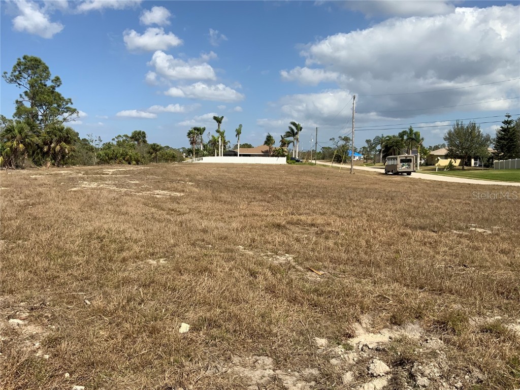 2113 NE 43rd Lane Cape Coral FL 33909 A4563492 image14