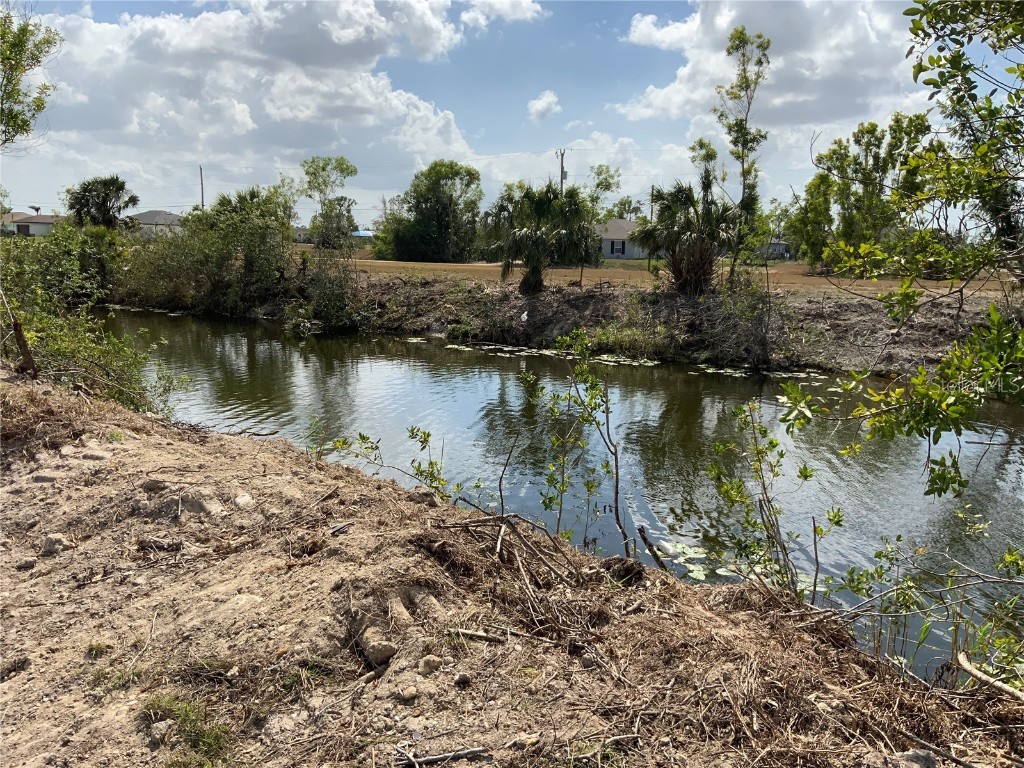 2113 NE 43rd Lane Cape Coral FL 33909 A4563492 image7