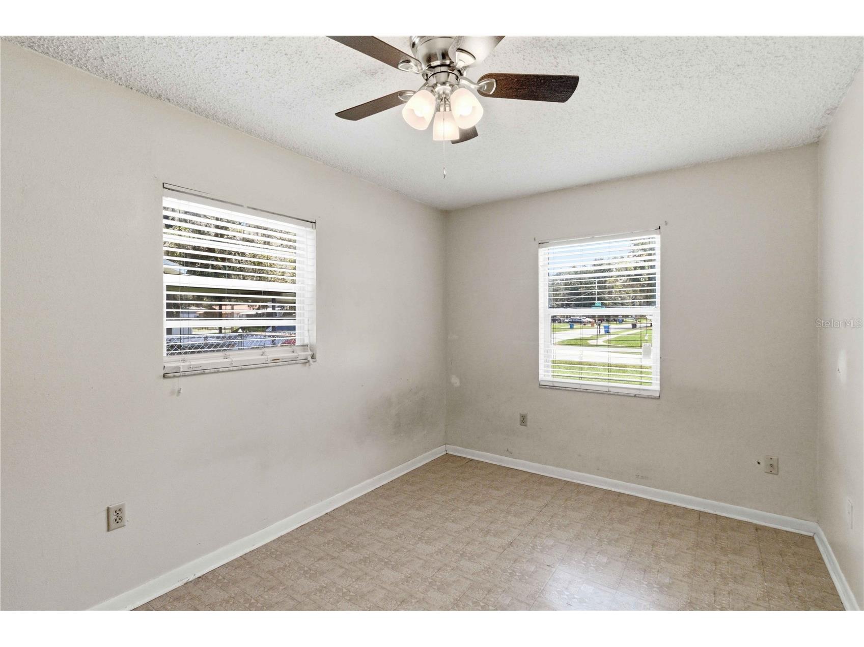 2113 Oakview Lane Plant City FL 33566 TB8528085 image15