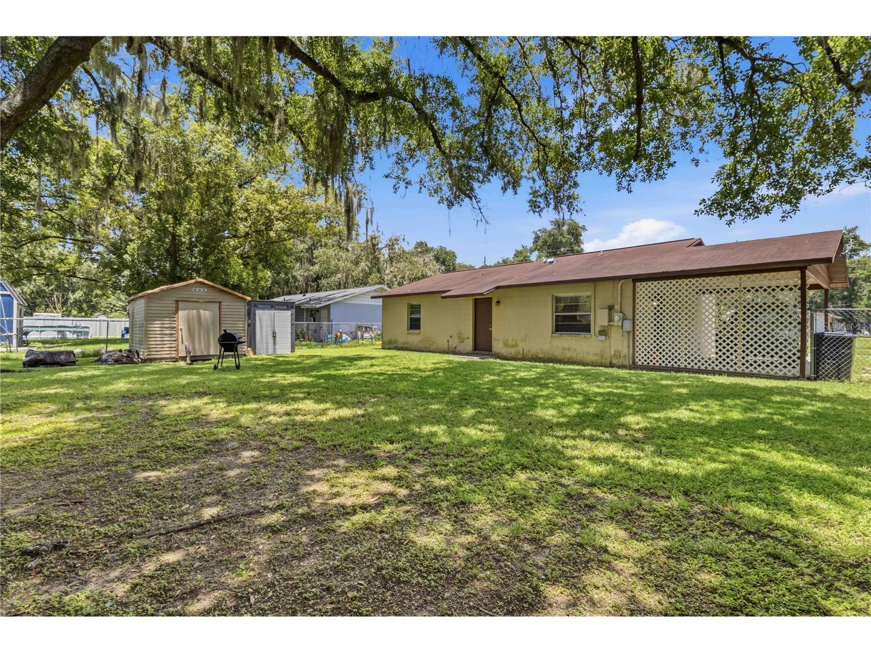 2113 Oakview Lane Plant City FL 33566 TB8528085 image4