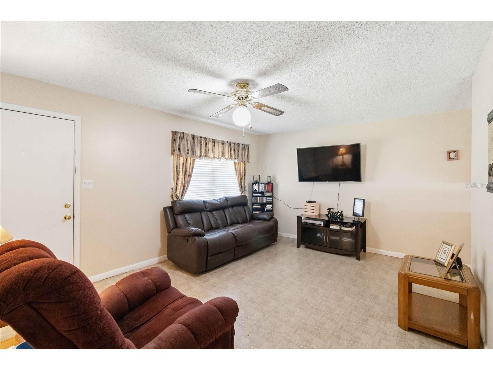2113 Oakview Lane Plant City FL 33566 TB8528085 image6