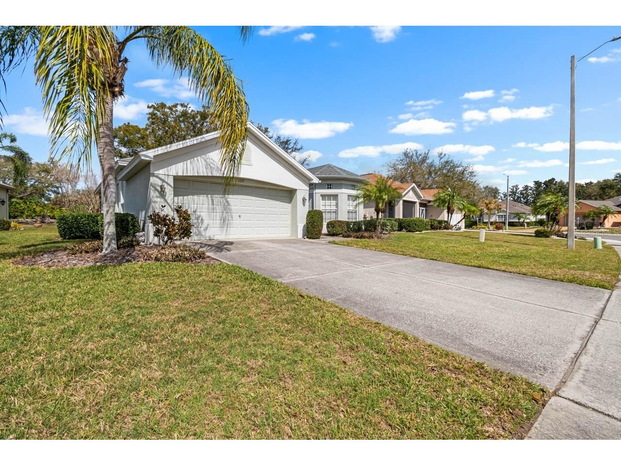 2113 Worthington Greens Drive Sun City Center FL 33573 TB8483519 image2
