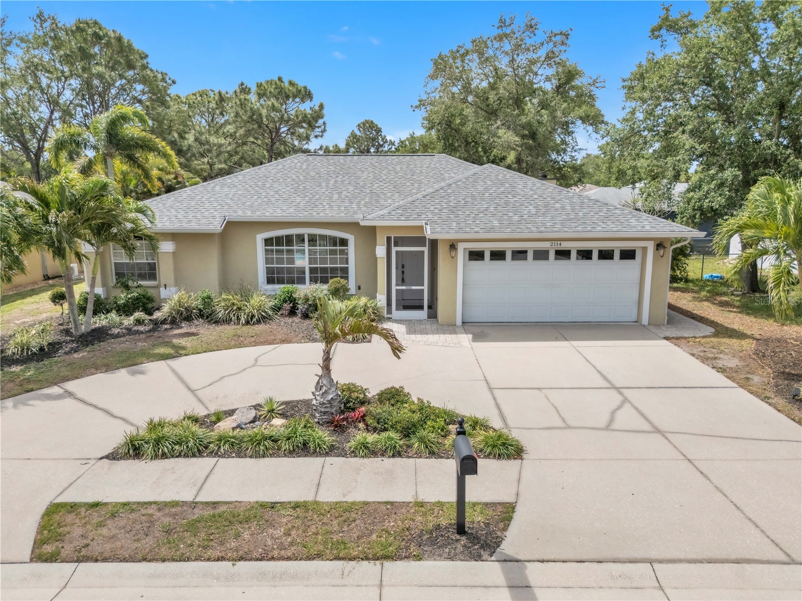 2114 49th Avenue E Bradenton FL 34203 A4688977 image1