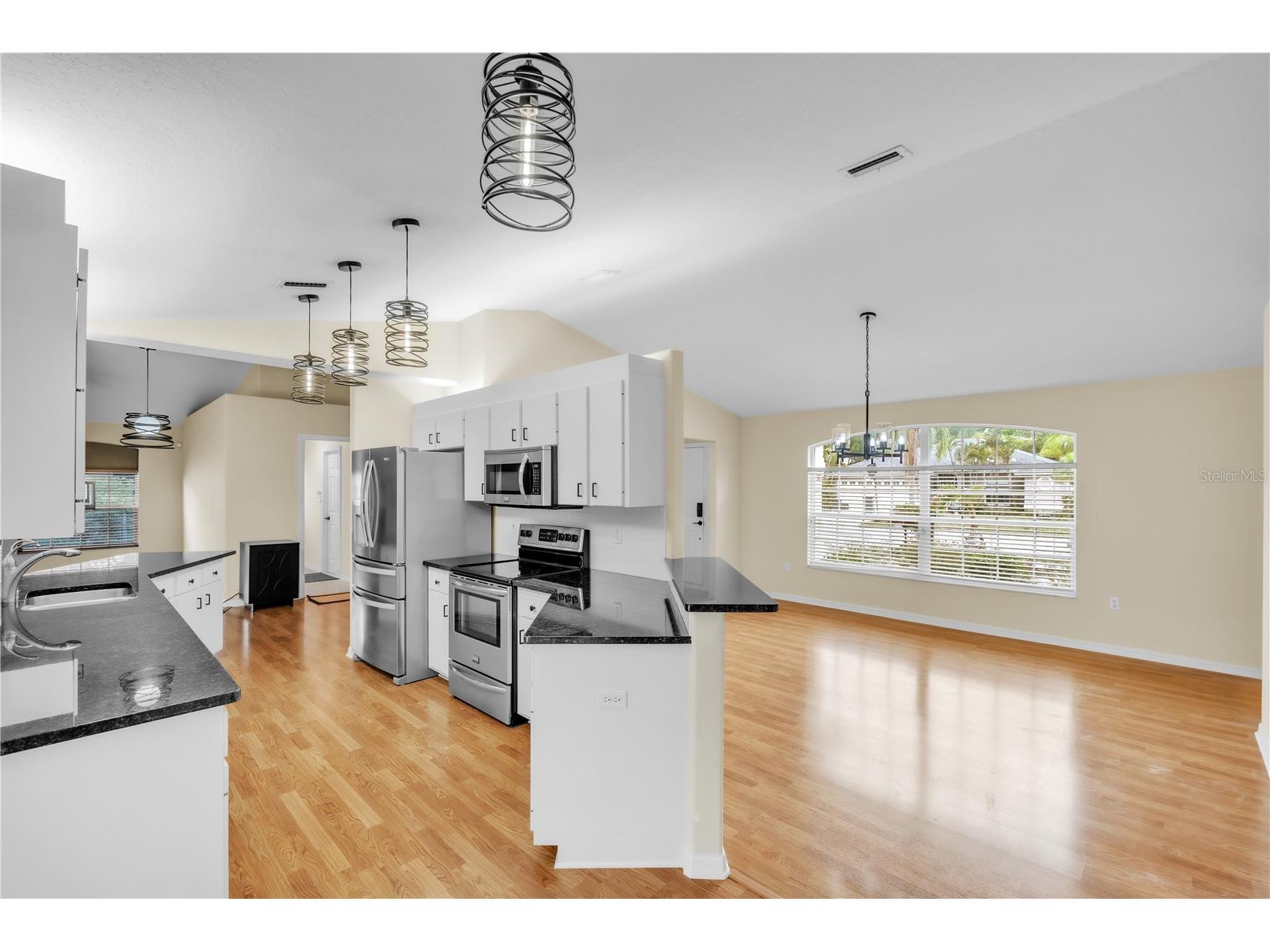 2114 49th Avenue E Bradenton FL 34203 A4688977 image11