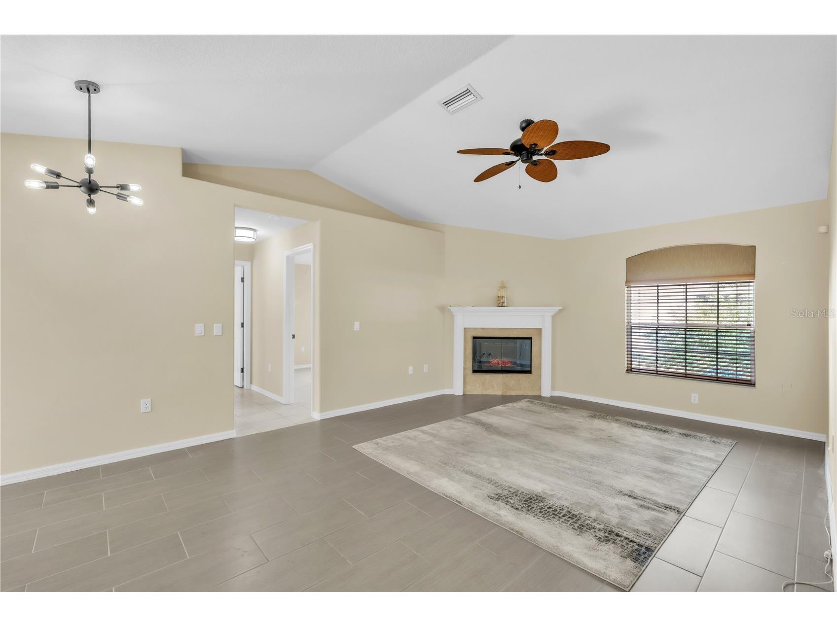 2114 49th Avenue E Bradenton FL 34203 A4688977 image17