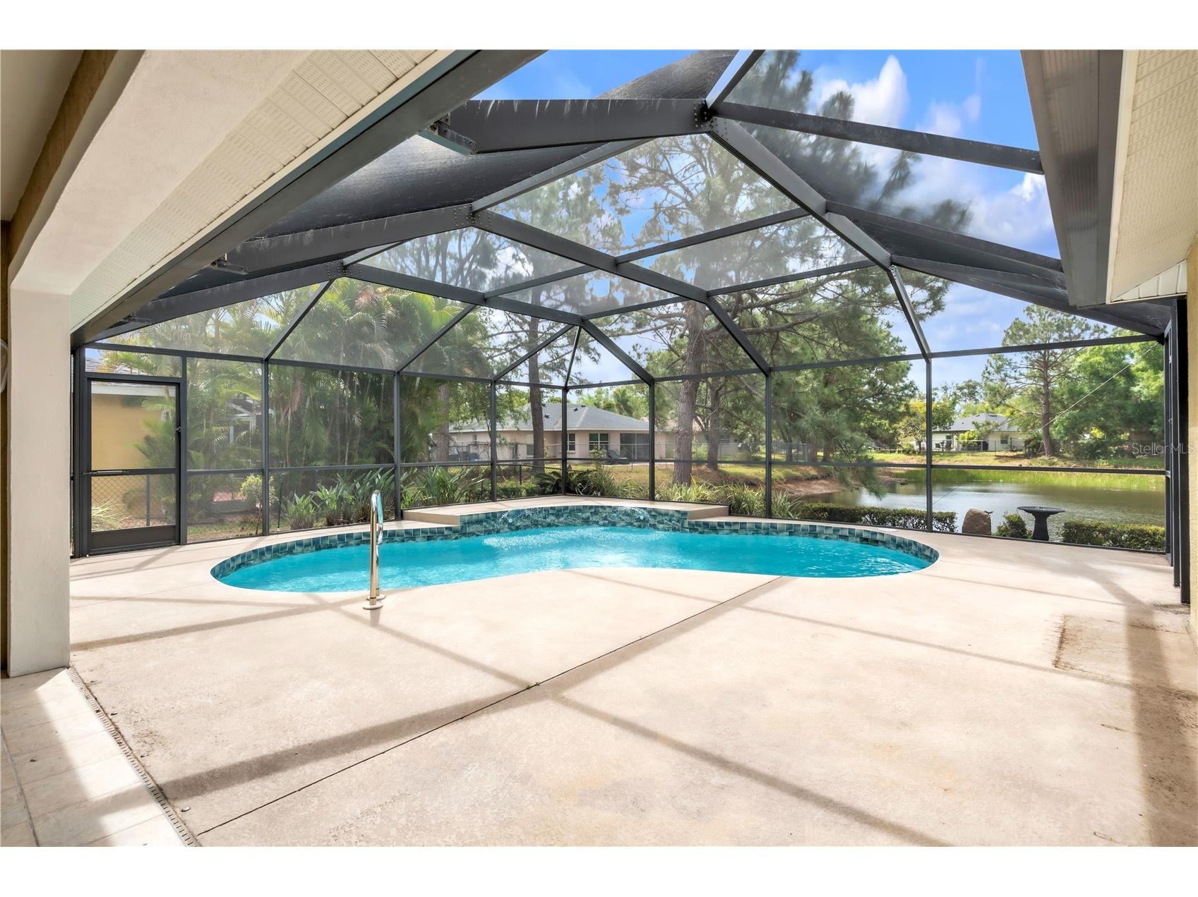 2114 49th Avenue E Bradenton FL 34203 A4688977 image40