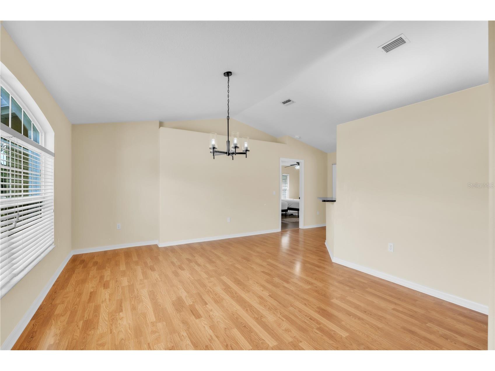 2114 49th Avenue E Bradenton FL 34203 A4688977 image8