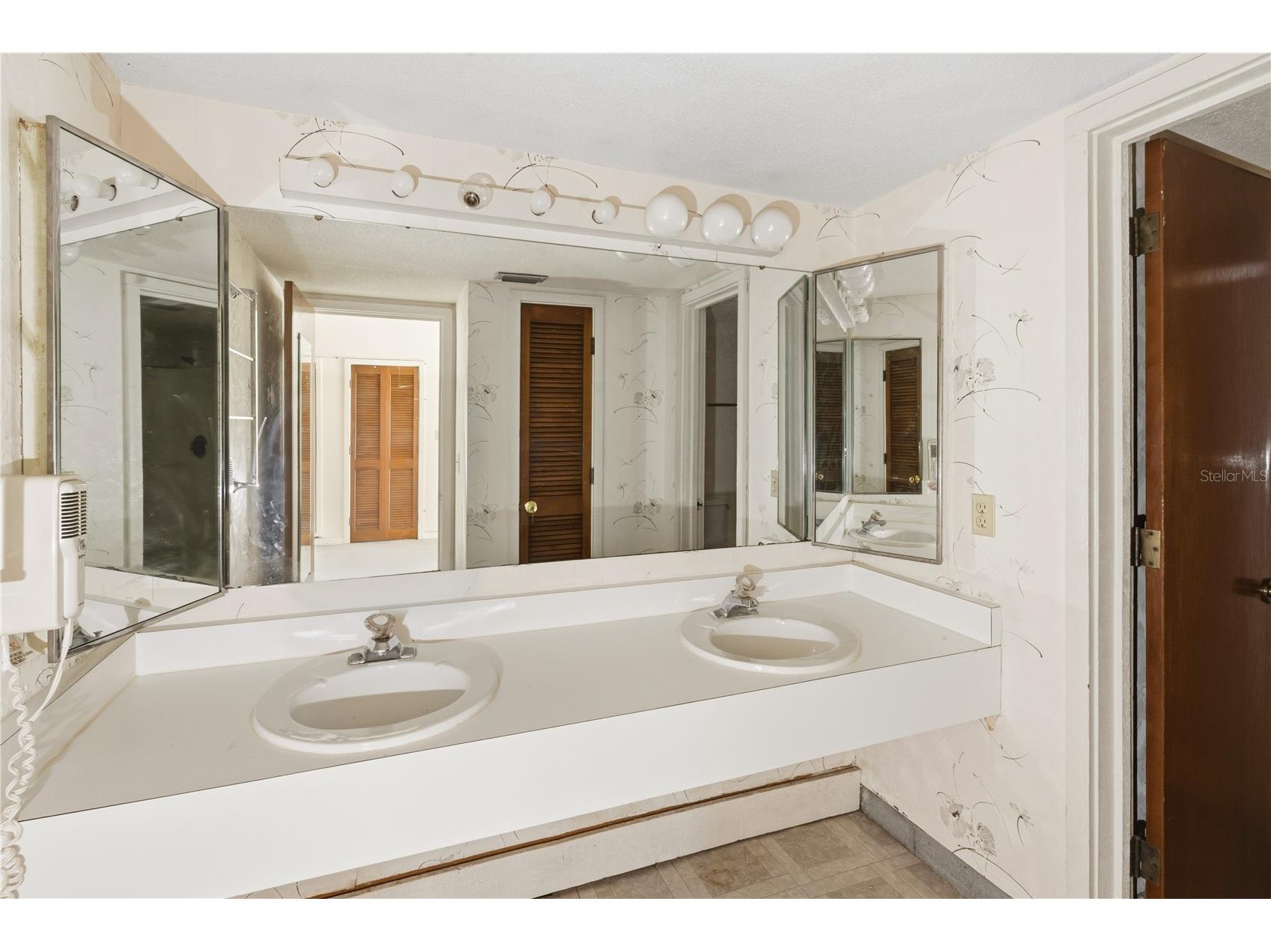 2114 Corner Lake Drive #E Haines City FL 33844 P4939273 image15