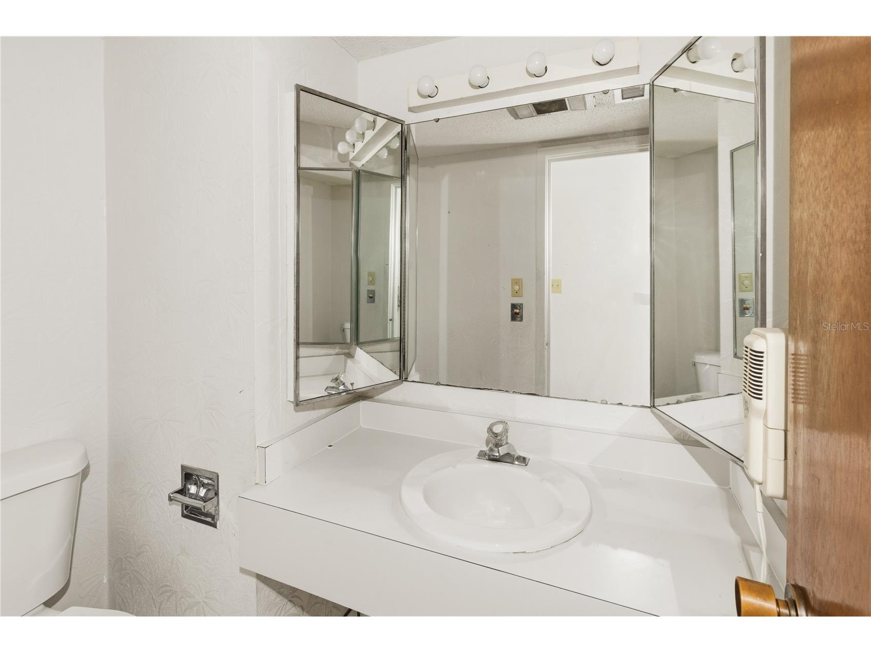 2114 Corner Lake Drive #E Haines City FL 33844 P4939273 image9