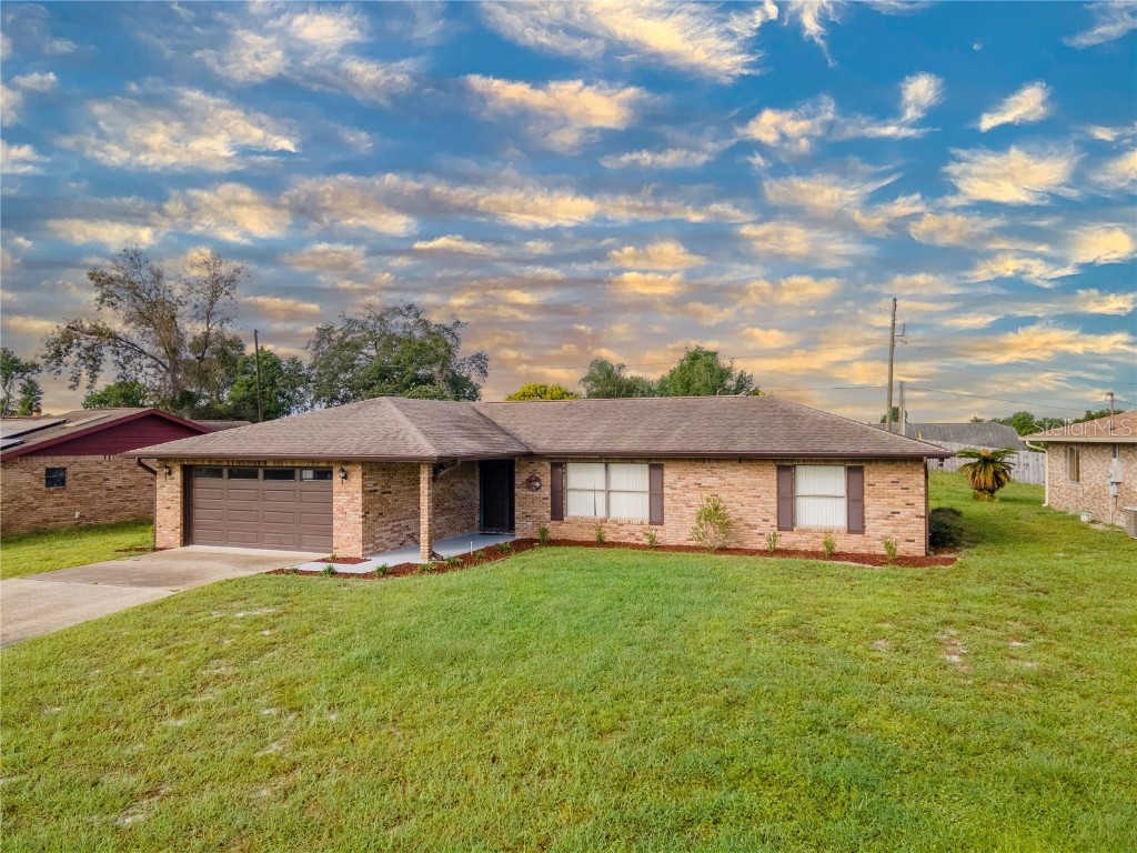 2114 El Campo Avenue Deltona FL 32725 V4932530 image1