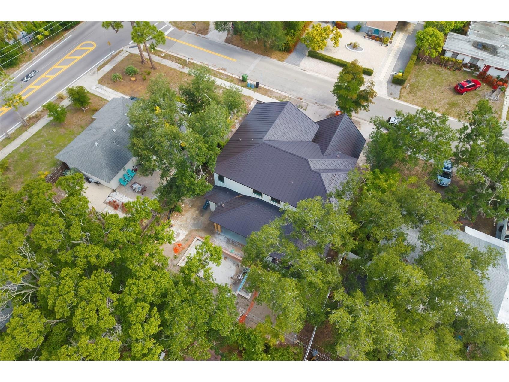 2114 Floyd Street Sarasota FL 34239 A4699956 image25