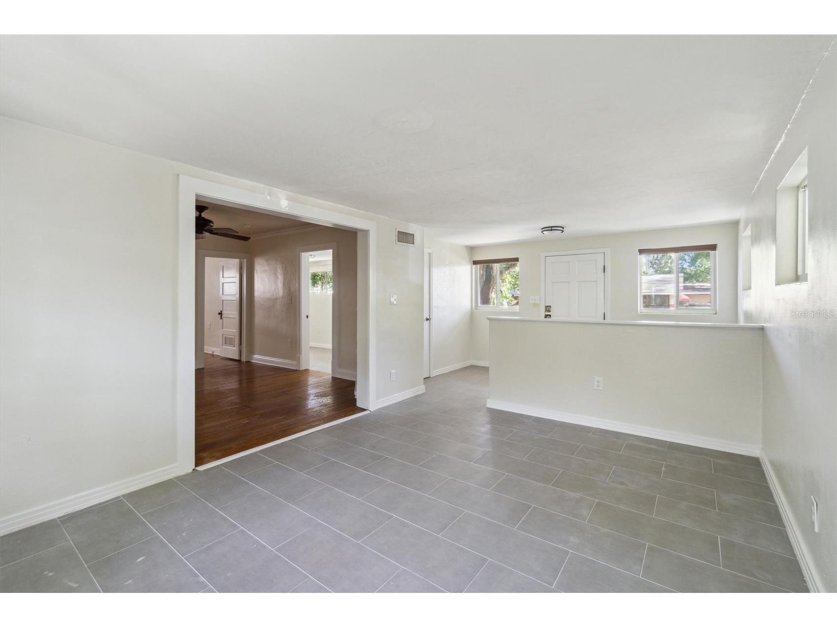 2114 NW 7th Terrace Gainesville FL 32609 GC536419 image10