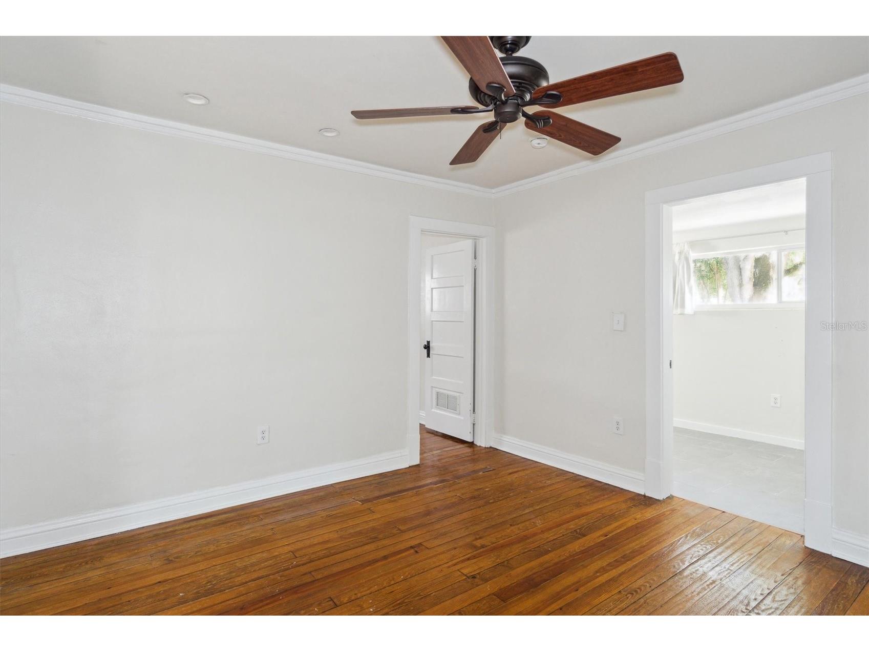 2114 NW 7th Terrace Gainesville FL 32609 GC536419 image12