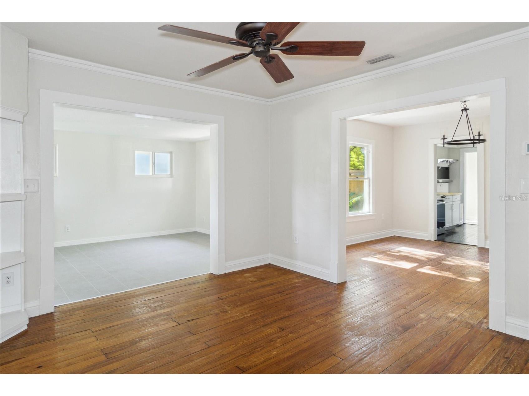 2114 NW 7th Terrace Gainesville FL 32609 GC536419 image14