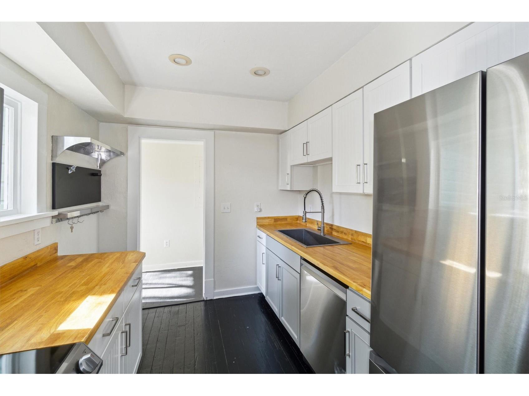 2114 NW 7th Terrace Gainesville FL 32609 GC536419 image18