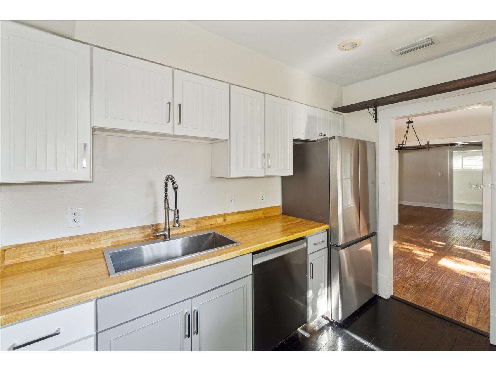 2114 NW 7th Terrace Gainesville FL 32609 GC536419 image20