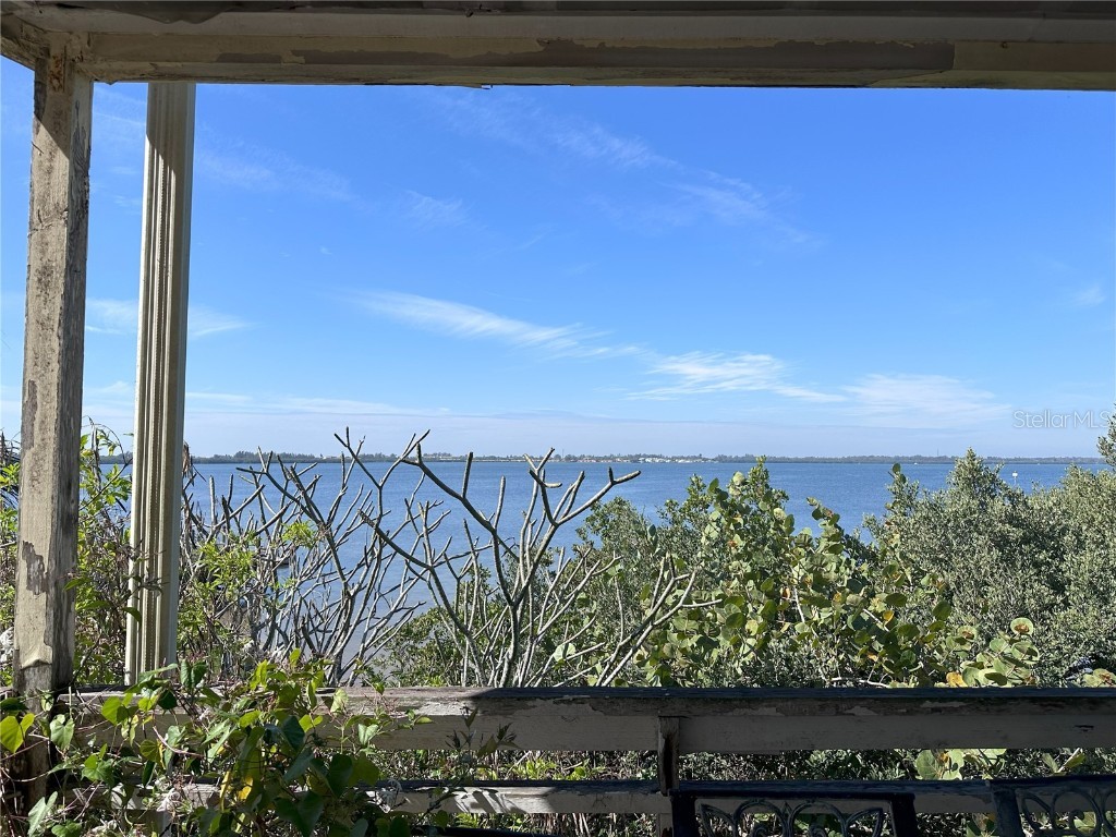 2114 Palma Sola Boulevard Bradenton FL 34209 A4604377 image1