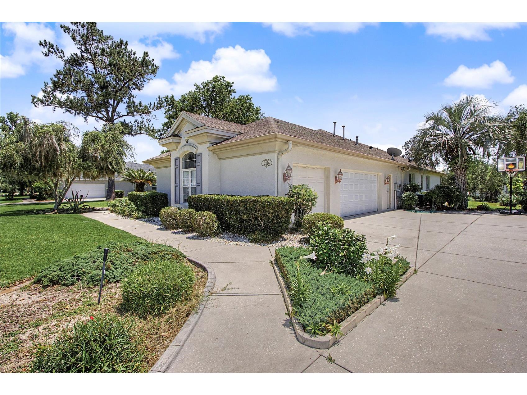 2114 SE 25th Loop Ocala FL 34471 A4694486 image38