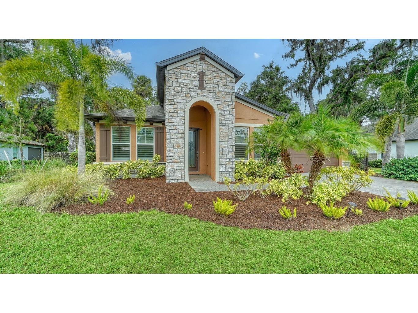 2114 Sylvan Lea Drive Sarasota FL 34240 A4610436 image1