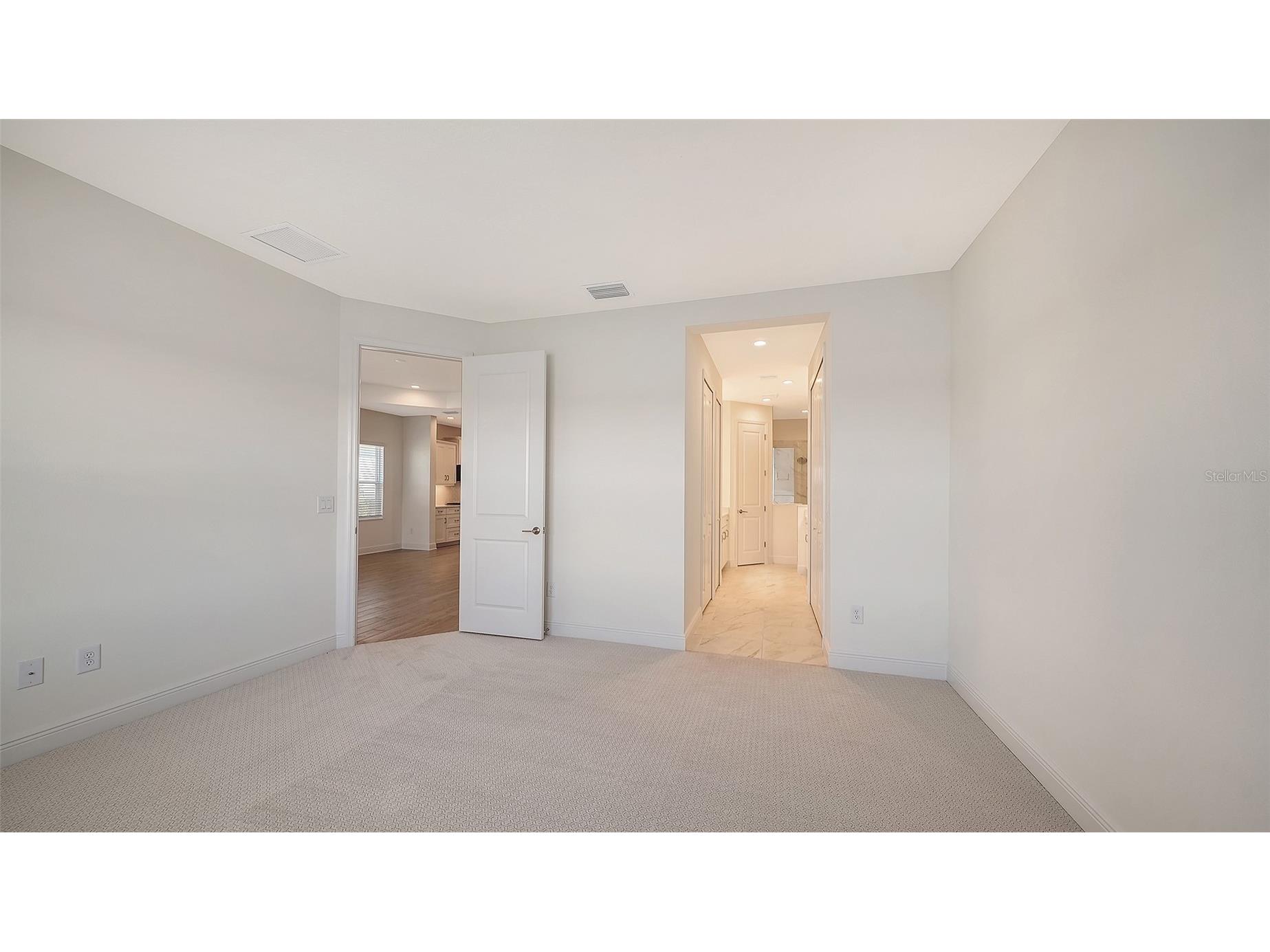 2114 Sylvester Palm Lane Bradenton FL 34212 TB8481543 image19