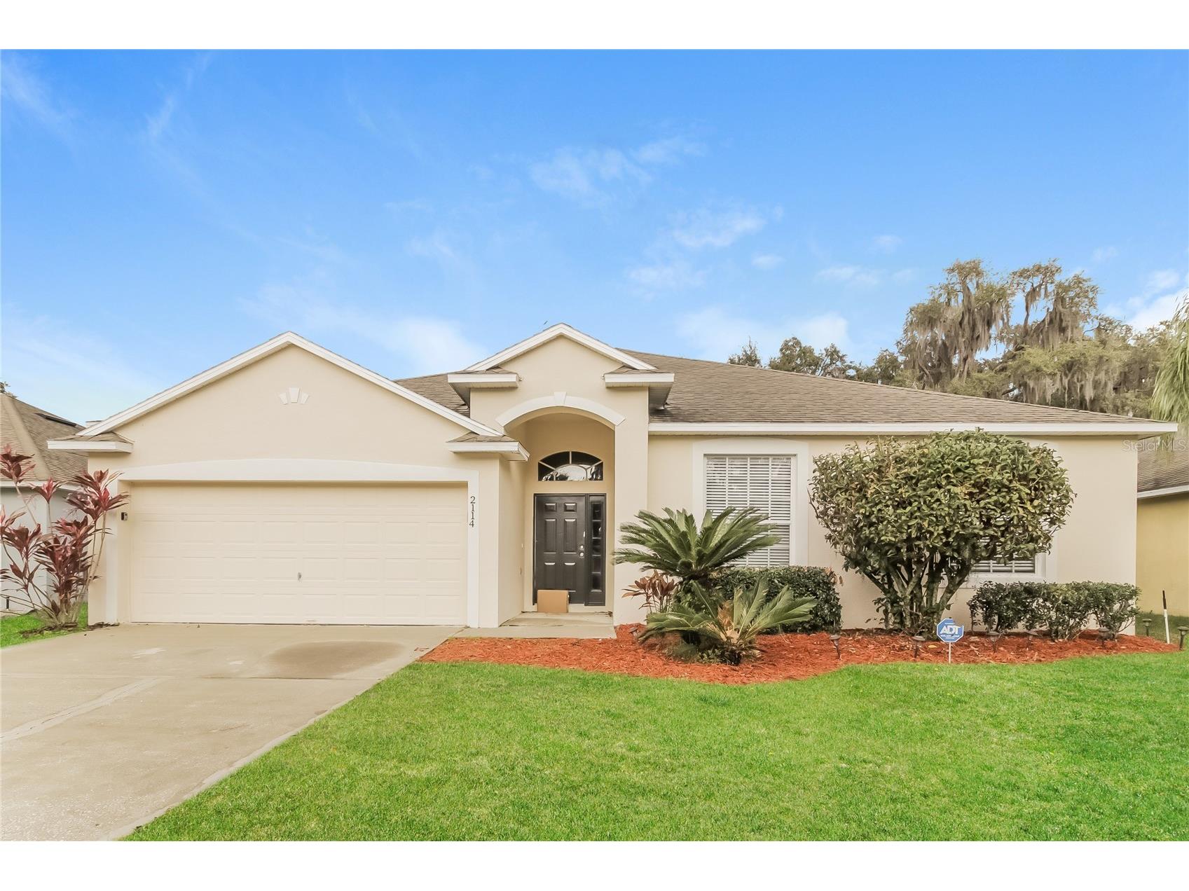2114 The Oaks Boulevard Kissimmee FL 34746 C7525948 image1