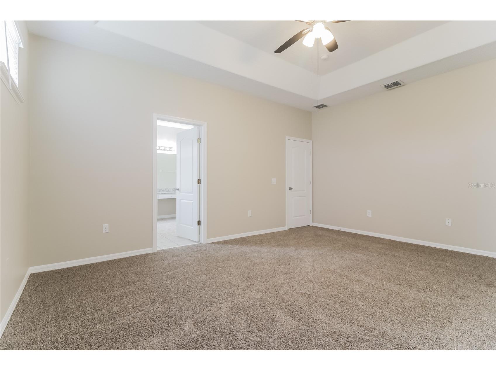 2114 The Oaks Boulevard Kissimmee FL 34746 C7525948 image14