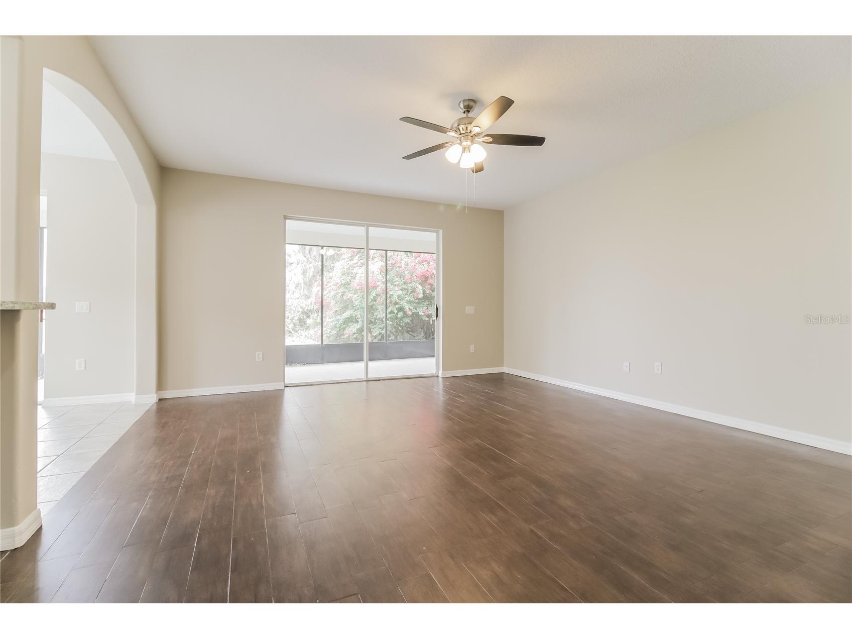 2114 The Oaks Boulevard Kissimmee FL 34746 C7525948 image8