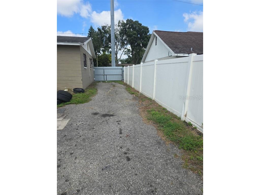 2114 W Sitka Street Tampa FL 33604 TB8433727 image15
