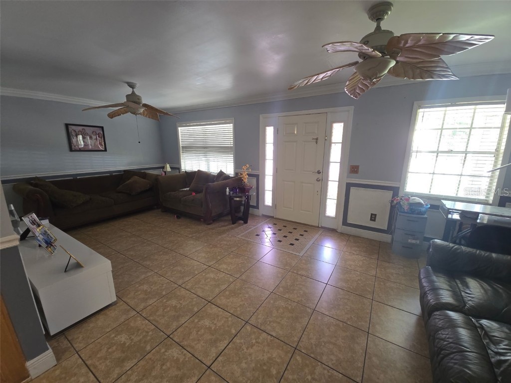 2114 W Sitka Street Tampa FL 33604 TB8433727 image3