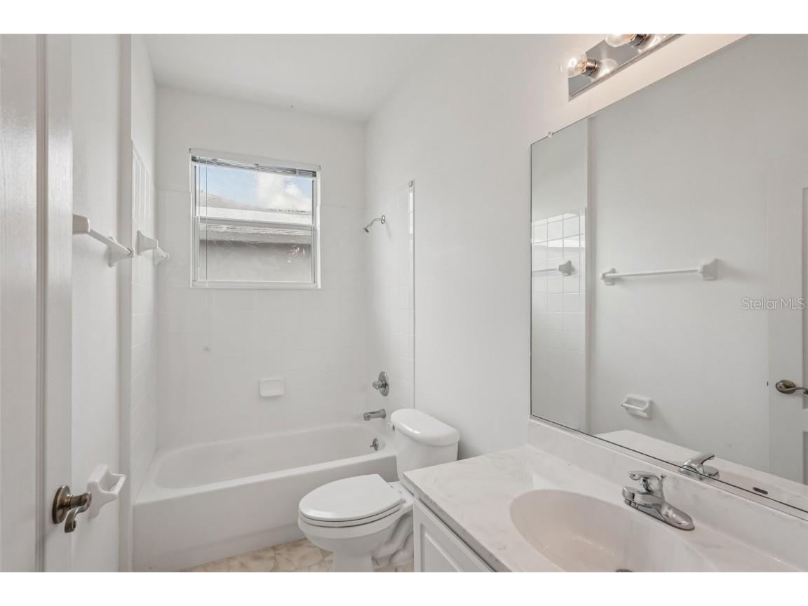 2114 Worthington Greens Drive Sun City Center FL 33573 TB8413928 image31