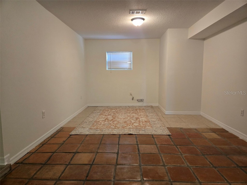 2115 5th Street #2 Sarasota FL 34237 A4651738 image19