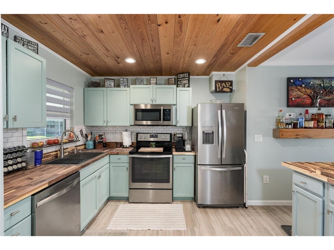 2115 9th Avenue W #6D Bradenton FL 34205 A4674787 image3