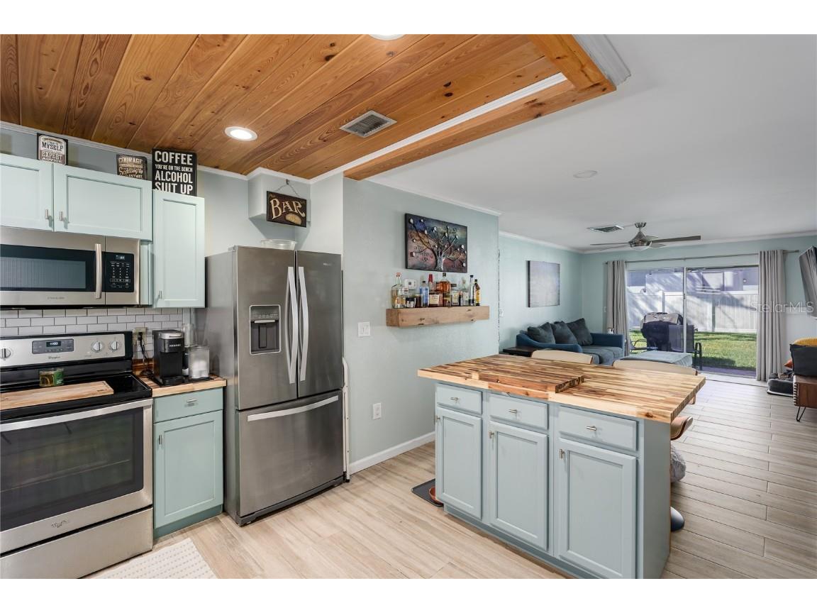 2115 9th Avenue W #6D Bradenton FL 34205 A4674787 image4