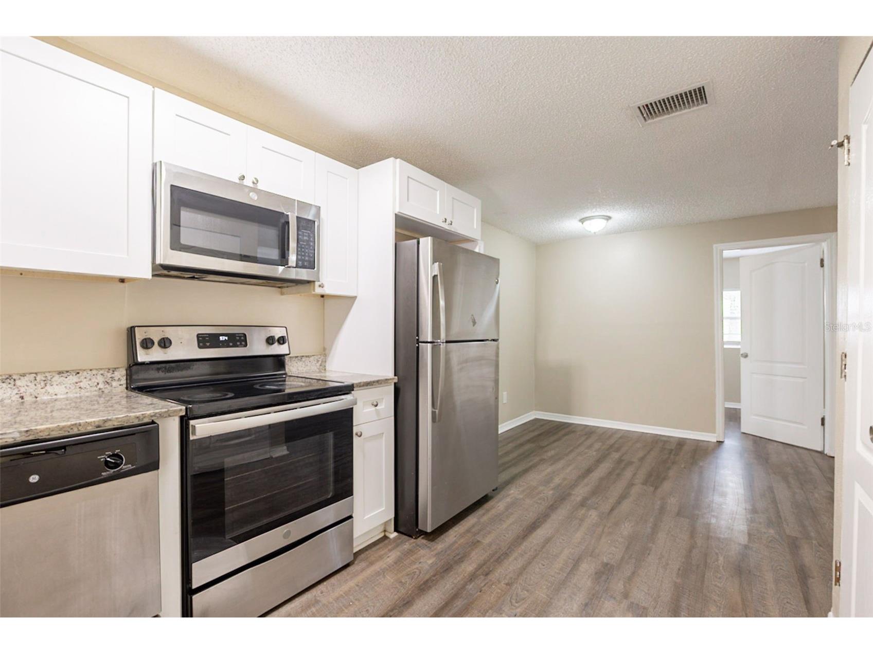 2115 E Ellicott Street Tampa FL 33610 O6374075 image10