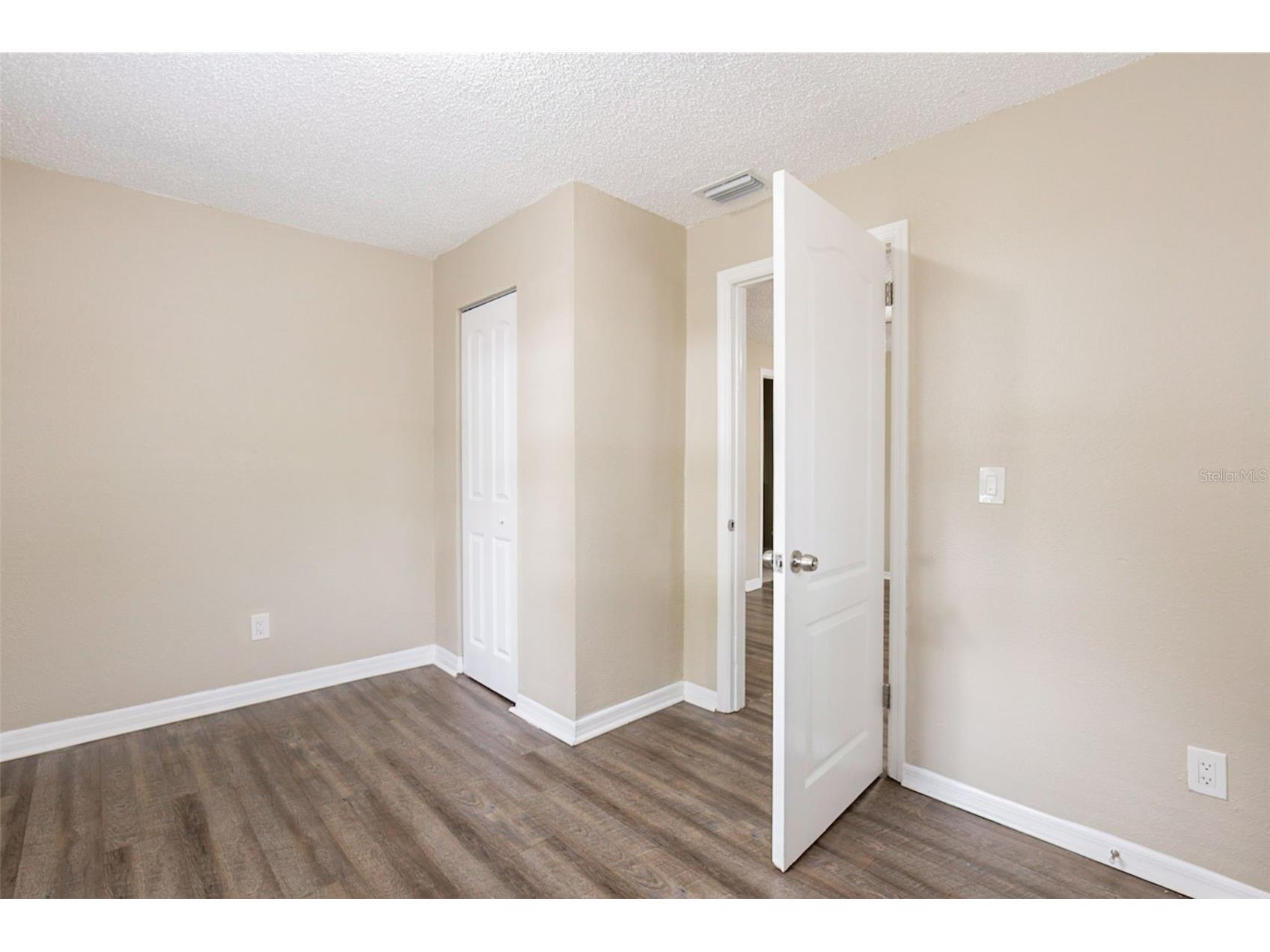 2115 E Ellicott Street Tampa FL 33610 O6374075 image22