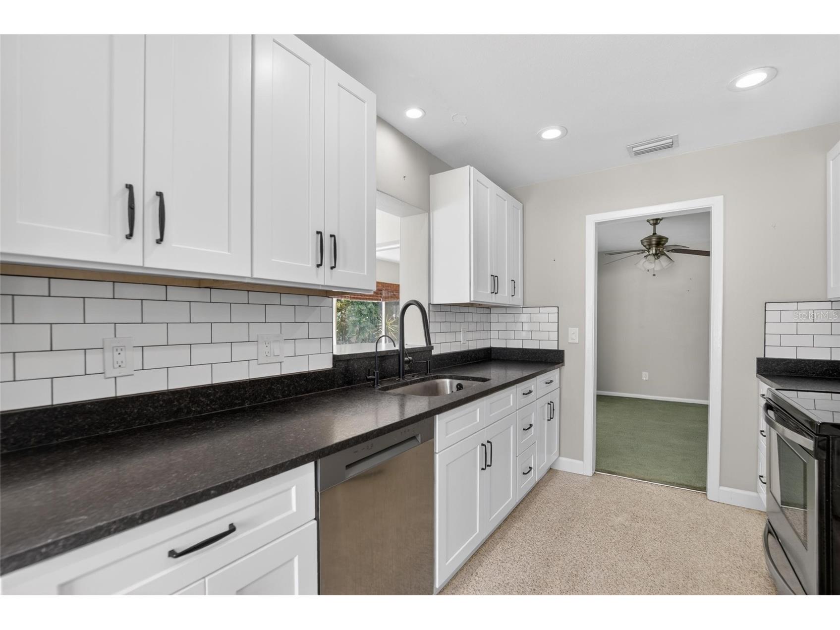2115 Euclid Circle E Clearwater FL 33764 TB8508735 image15