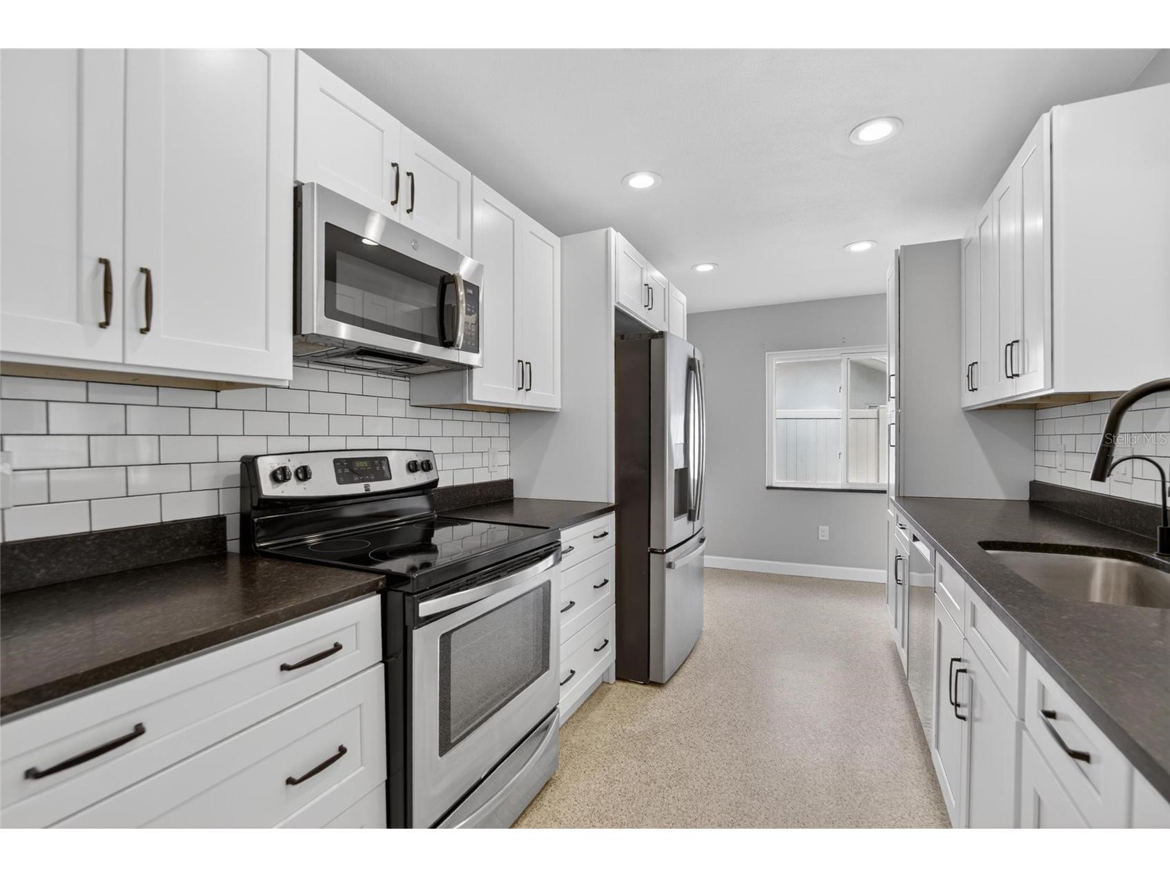 2115 Euclid Circle E Clearwater FL 33764 TB8508735 image16