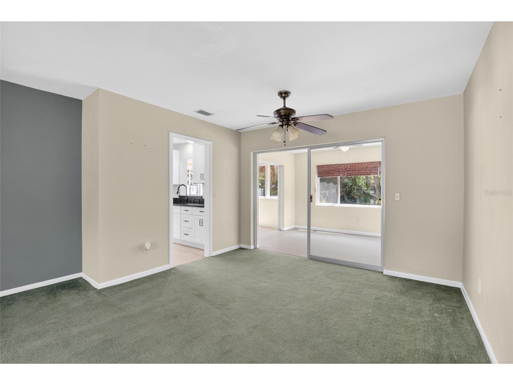 2115 Euclid Circle E Clearwater FL 33764 TB8508735 image9