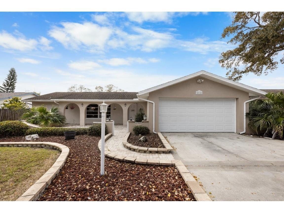 2115 Flamingo Place Safety Harbor FL 34695 U8231101 image1