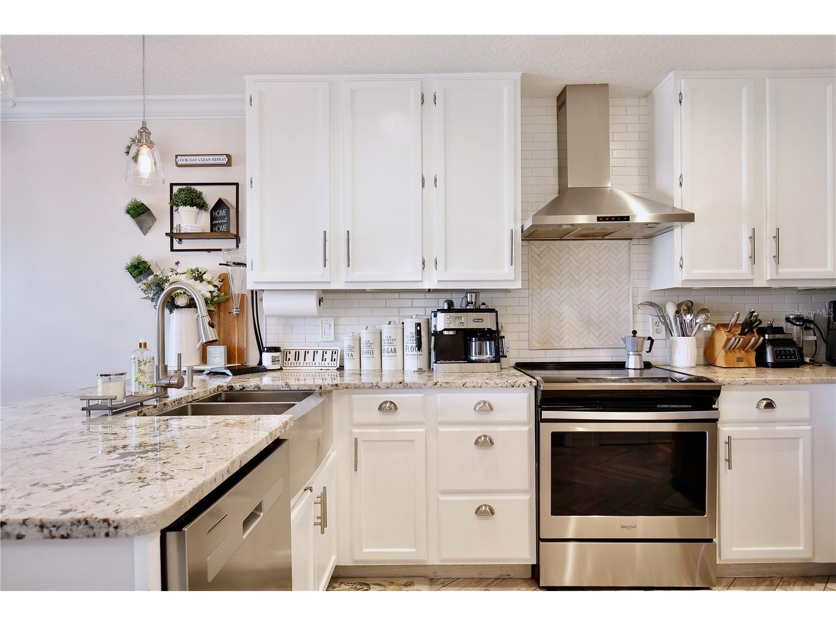 2115 Heathwood Circle Orlando FL 32828 O6399285 image10
