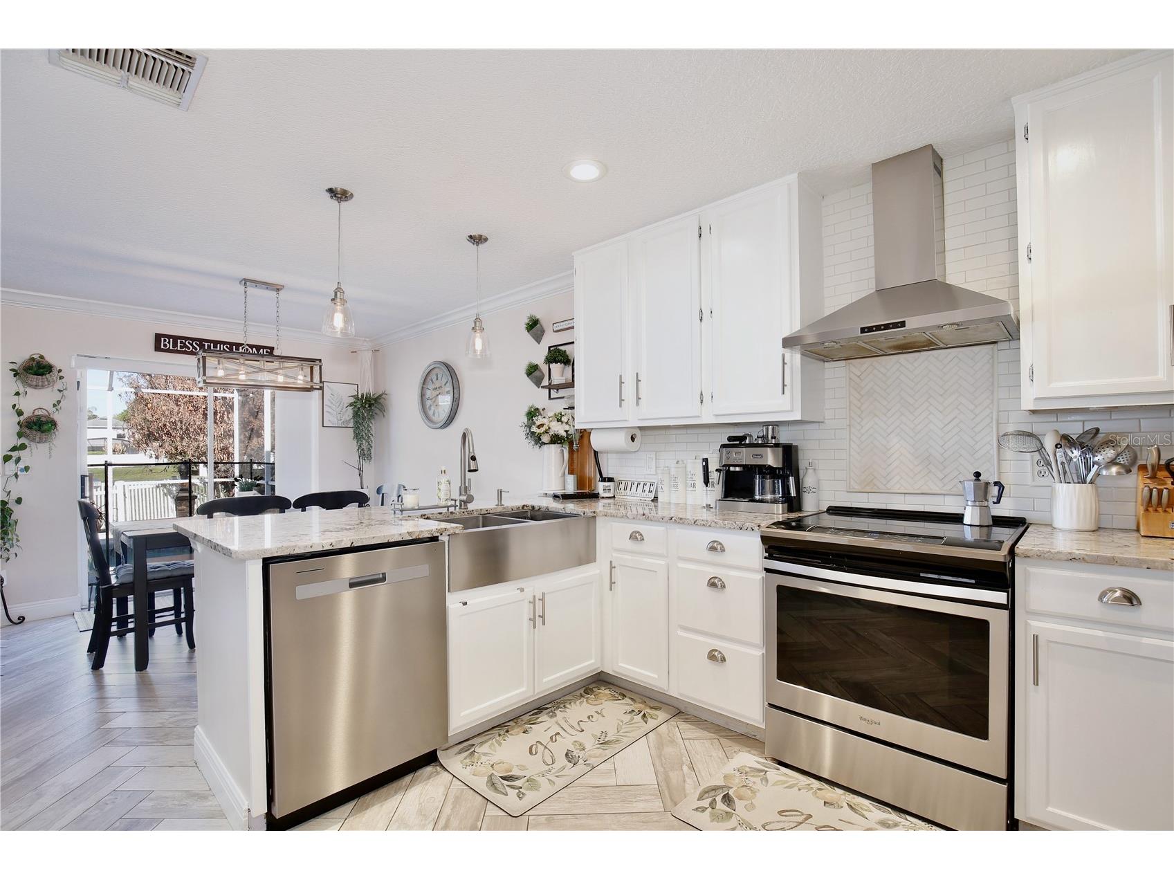 2115 Heathwood Circle Orlando FL 32828 O6399285 image12
