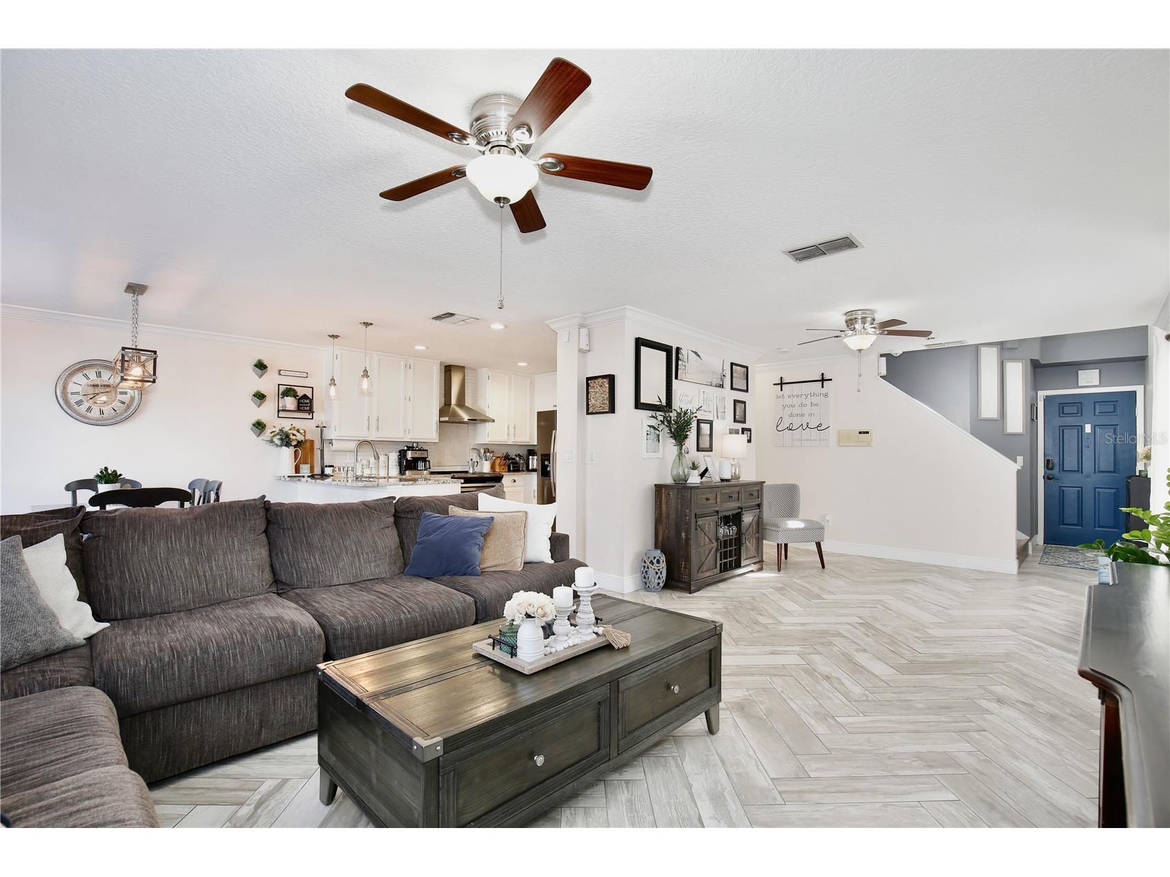 2115 Heathwood Circle Orlando FL 32828 O6399285 image8