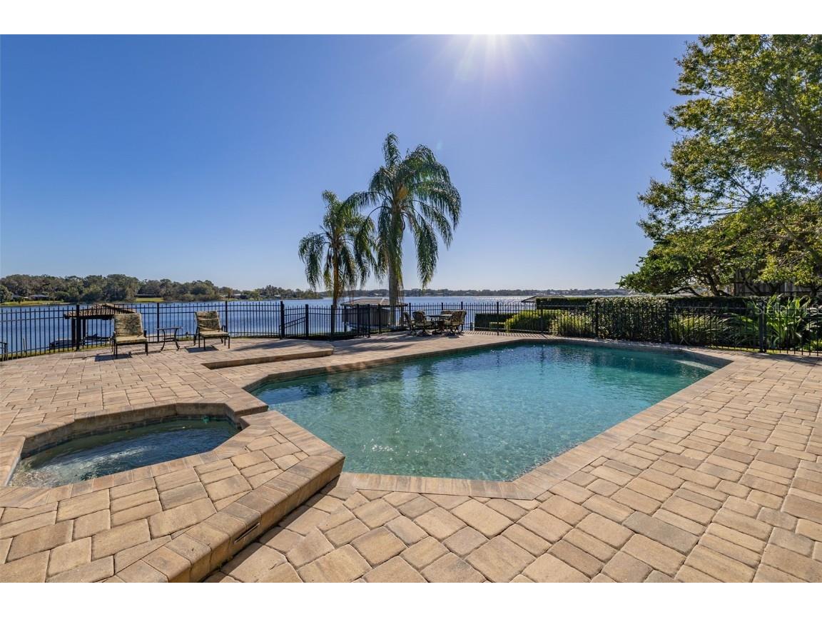 2115 Lake Crescent Court Windermere FL 34786 - LAKE CRESCENT- BUTLER CHAIN O6261113 image1