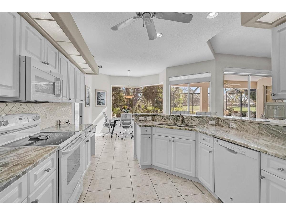 2115 Muskogee Trail Nokomis FL 34275 A4680285 image10