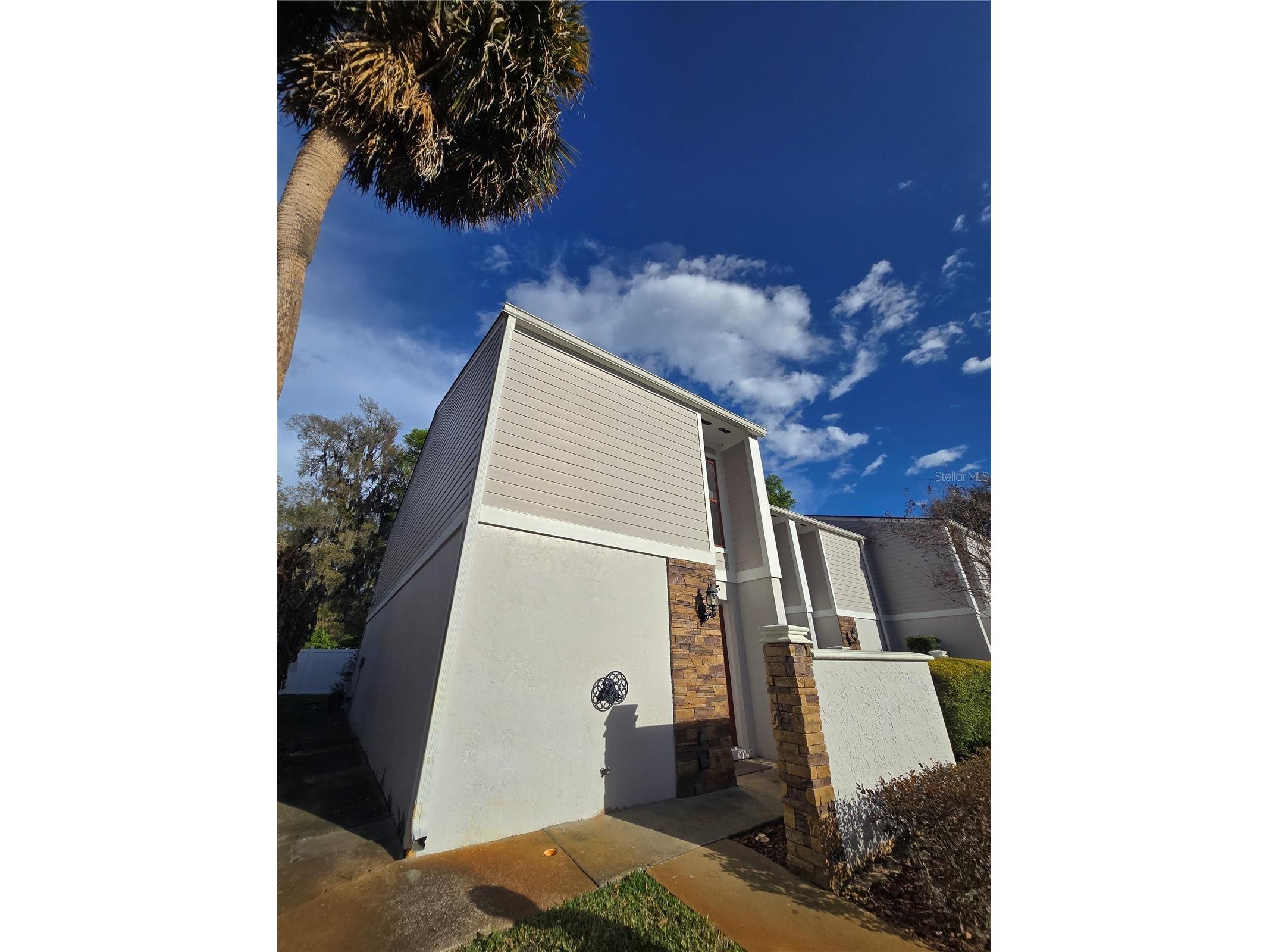 2115 NE 38th Avenue Ocala FL 34470 OM720604 image1