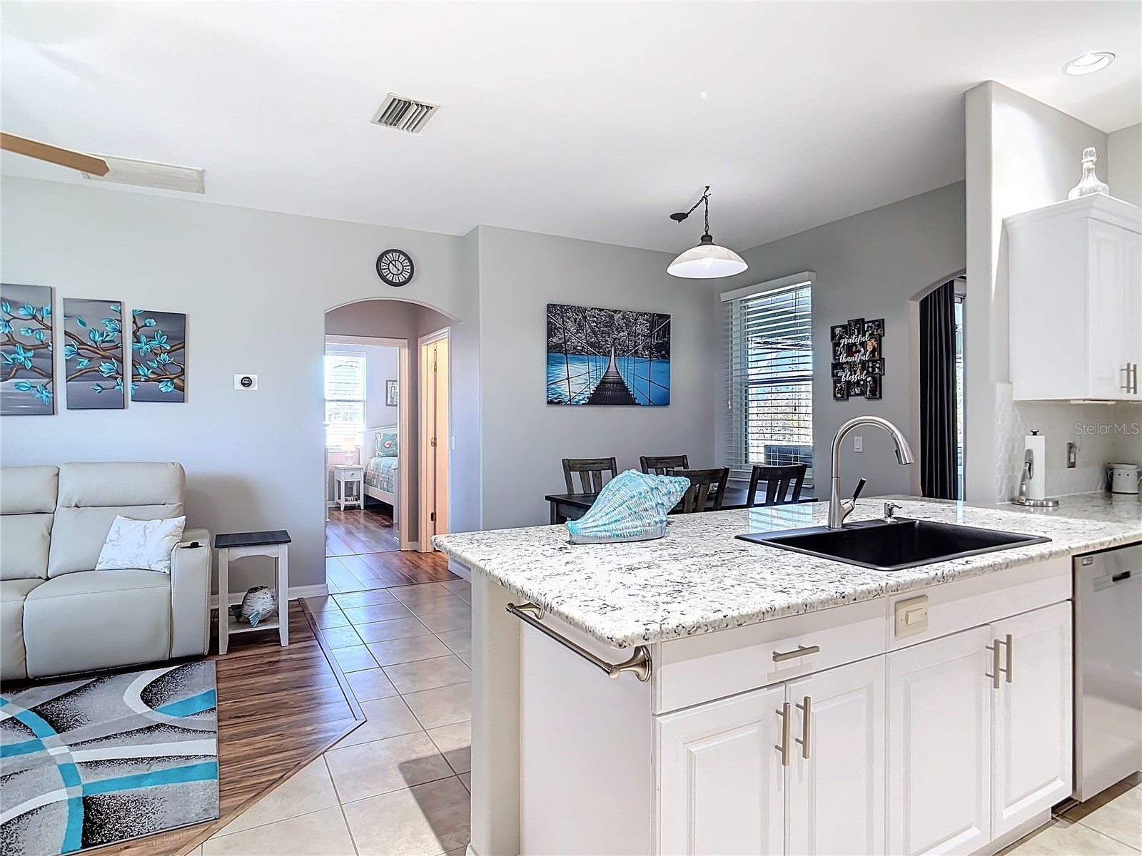 2115 Pan American Boulevard North Port FL 34287 N6142153 image15