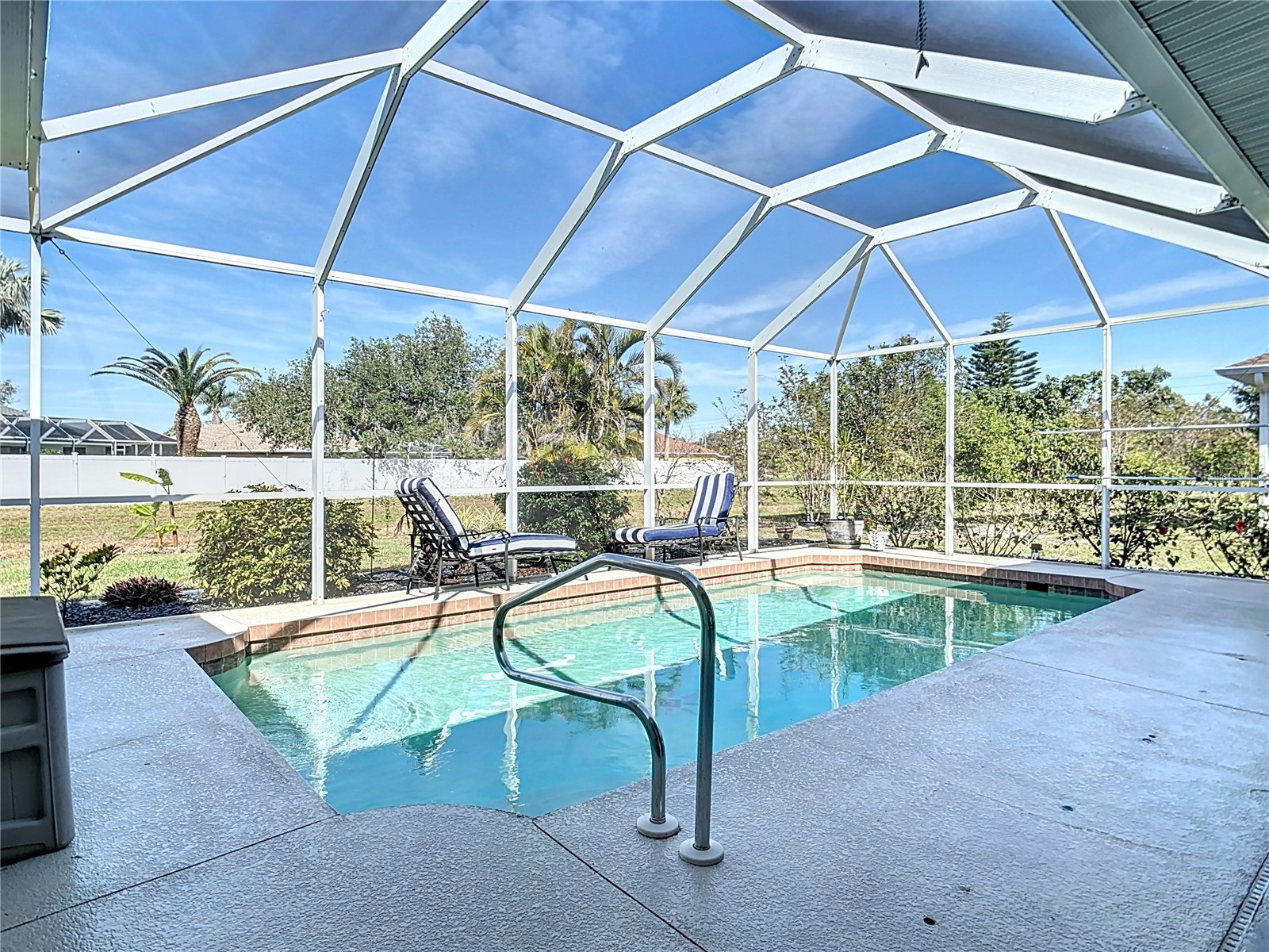 2115 Pan American Boulevard North Port FL 34287 N6142153 image38