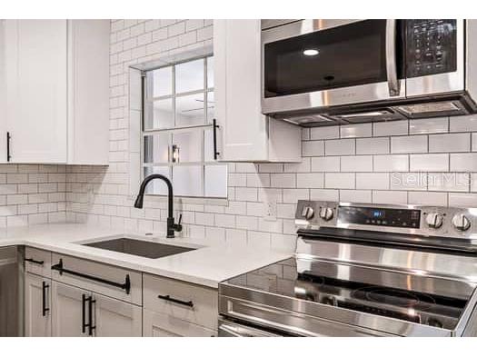 2115 Philippe Parkway Safety Harbor FL 34695 TB8491863 image20