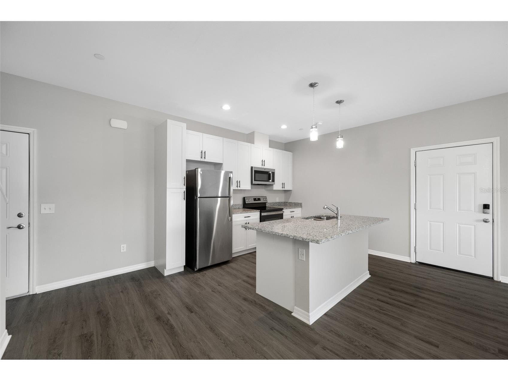 2115 Sebring Place Clearwater FL 33760 TB8481900 image17